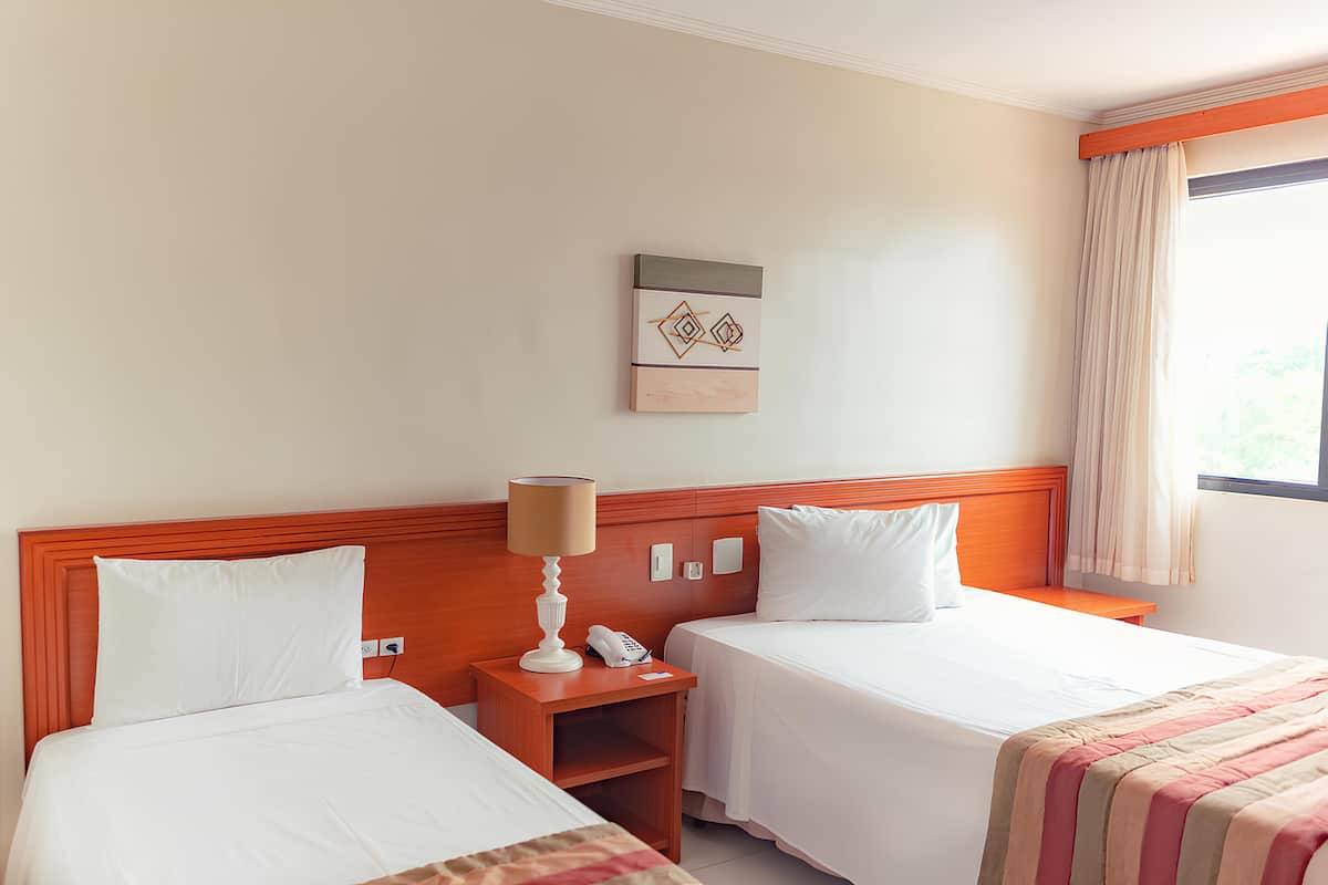Standard Room | Minibar, in-room safe, blackout drapes, free WiFi