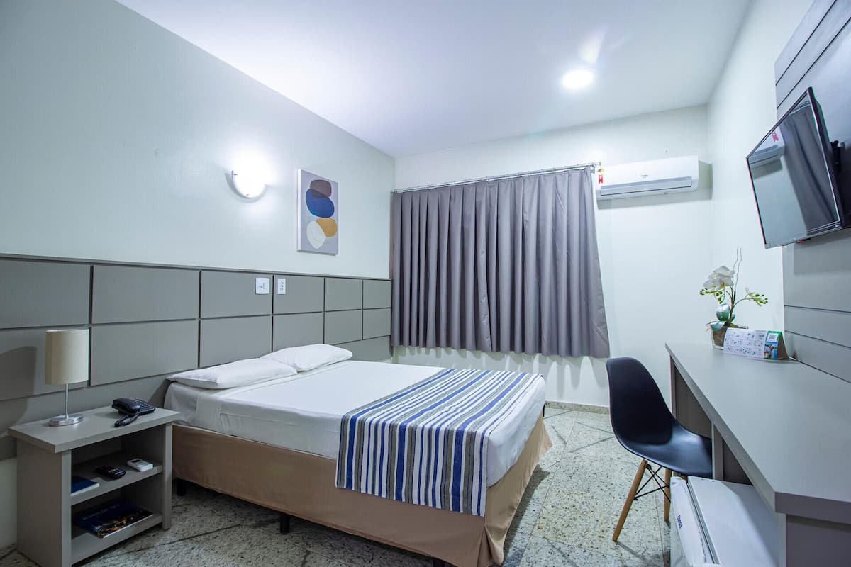 1 slaapkamer, een kluis op de kamer, gratis wifi, beddengoed