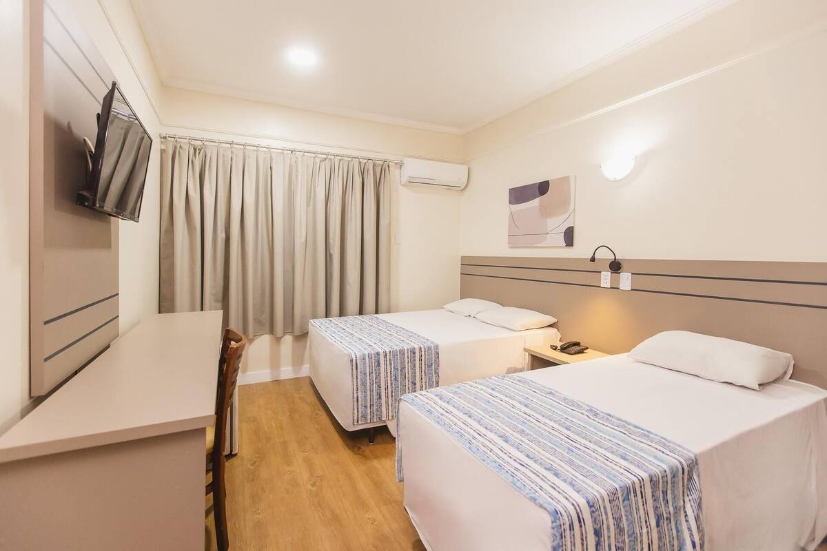 1 slaapkamer, een kluis op de kamer, gratis wifi, beddengoed