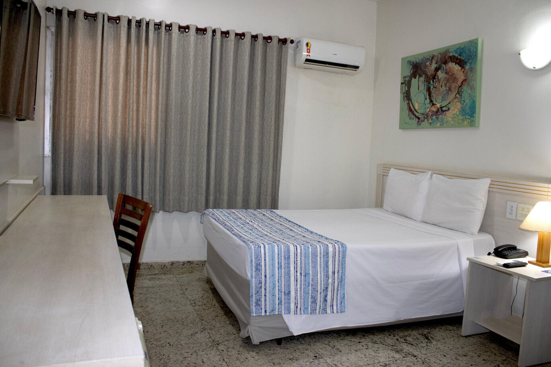 Wi-Fi ฟรี, ผ้าปูที่นอน, ทางสำหรับรถเข็น