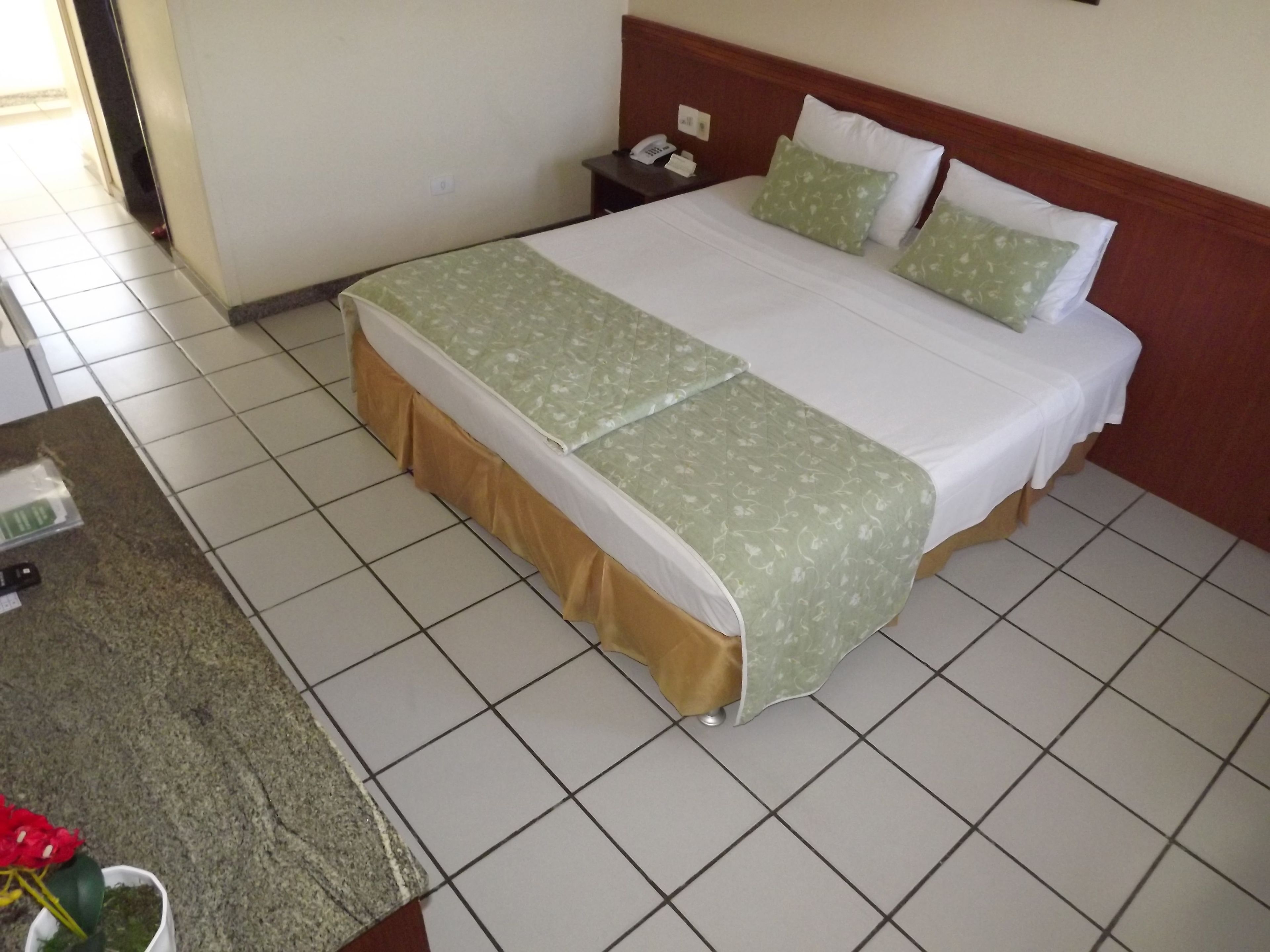 standard double room | 1 bedroom, in-room safe, desk, blackout curtains