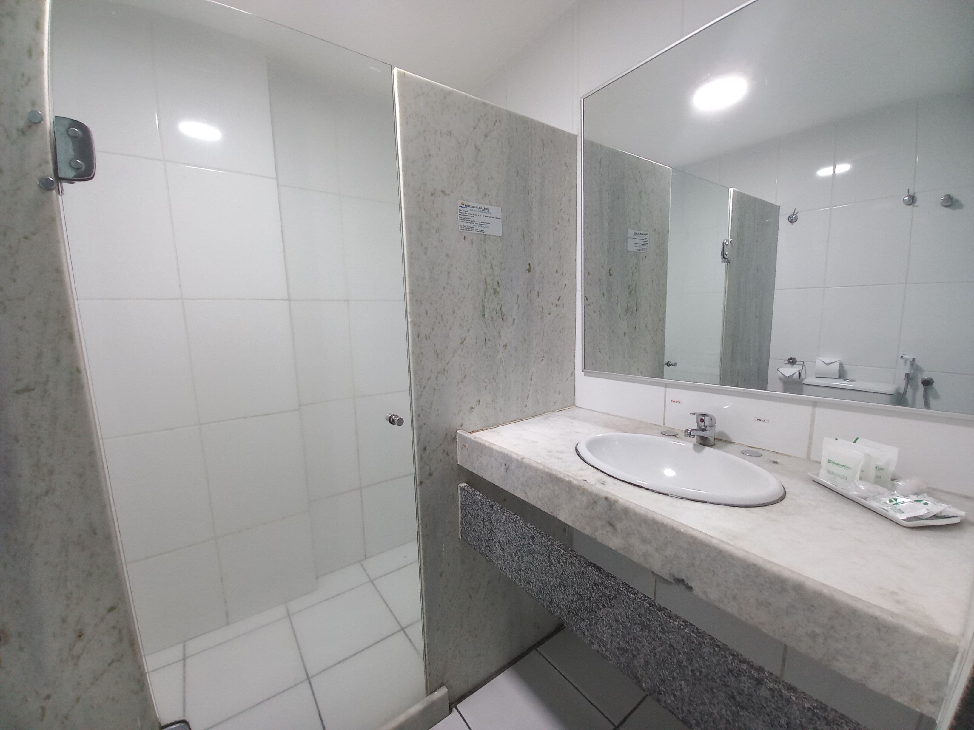 shower, free toiletries, towels