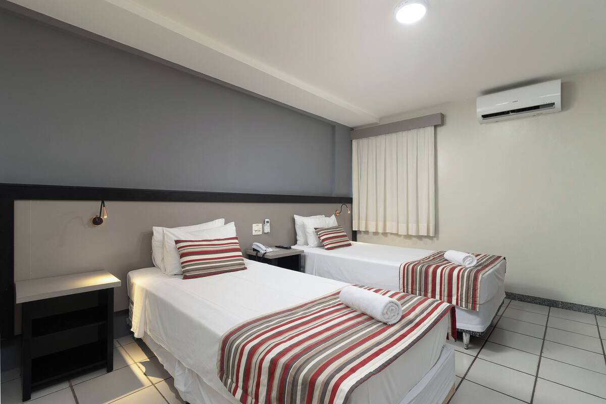 Standard Twin Room | In-room safe, desk, blackout curtains, free cots/infant beds