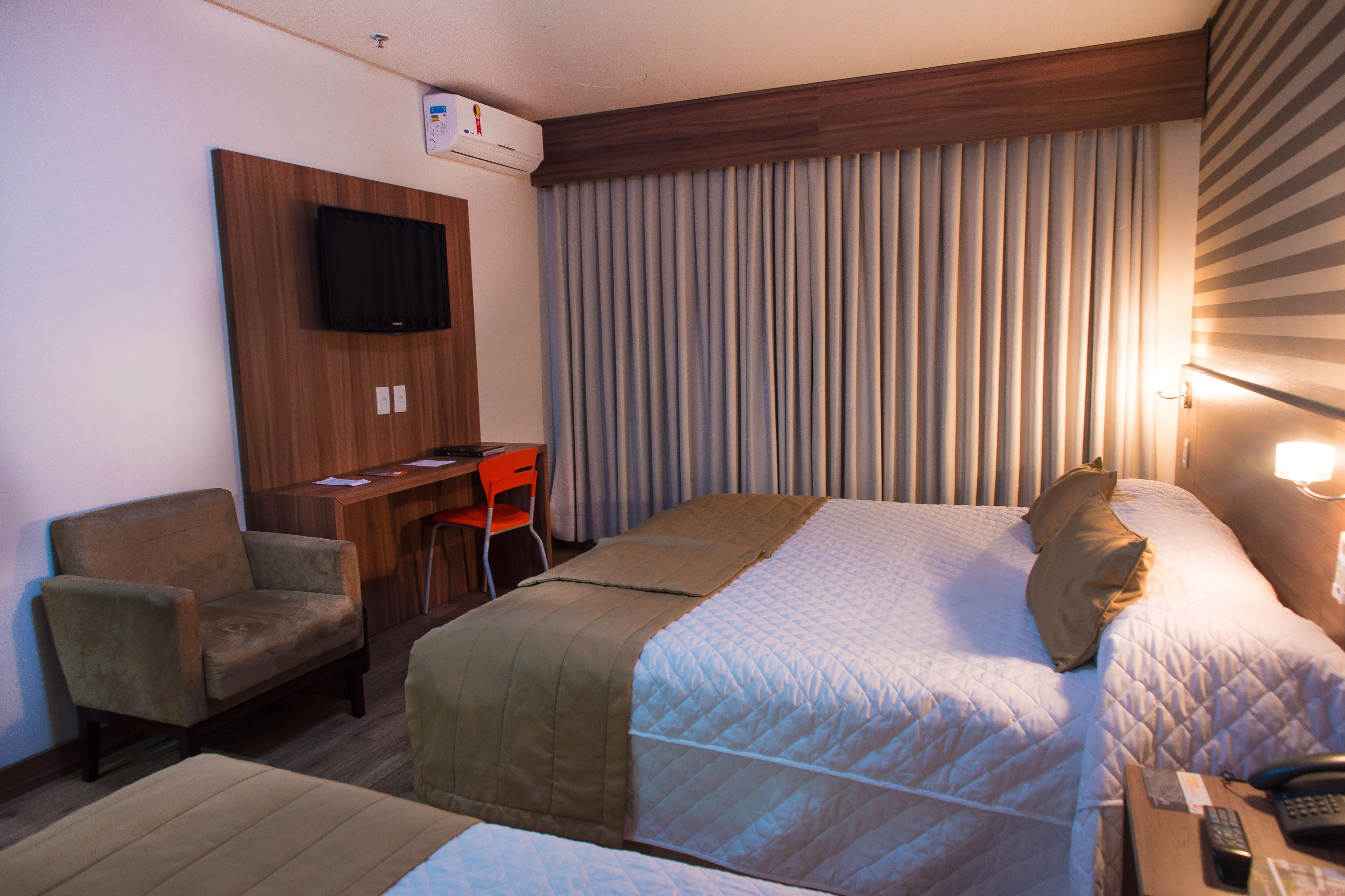 Foto - Hotel Continental Business - 200 metros do Complexo Hospitalar Santa Casa