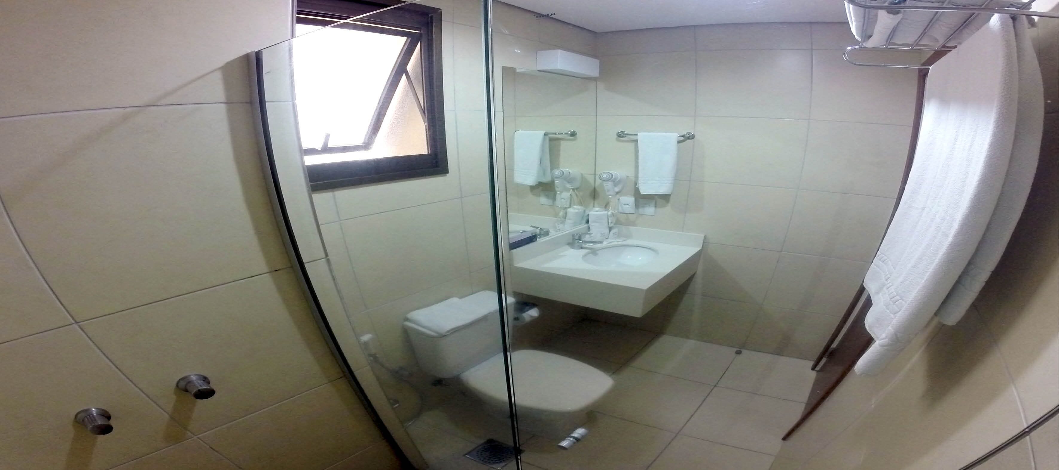 Foto - Hotel Continental Business - 200 metros do Complexo Hospitalar Santa Casa