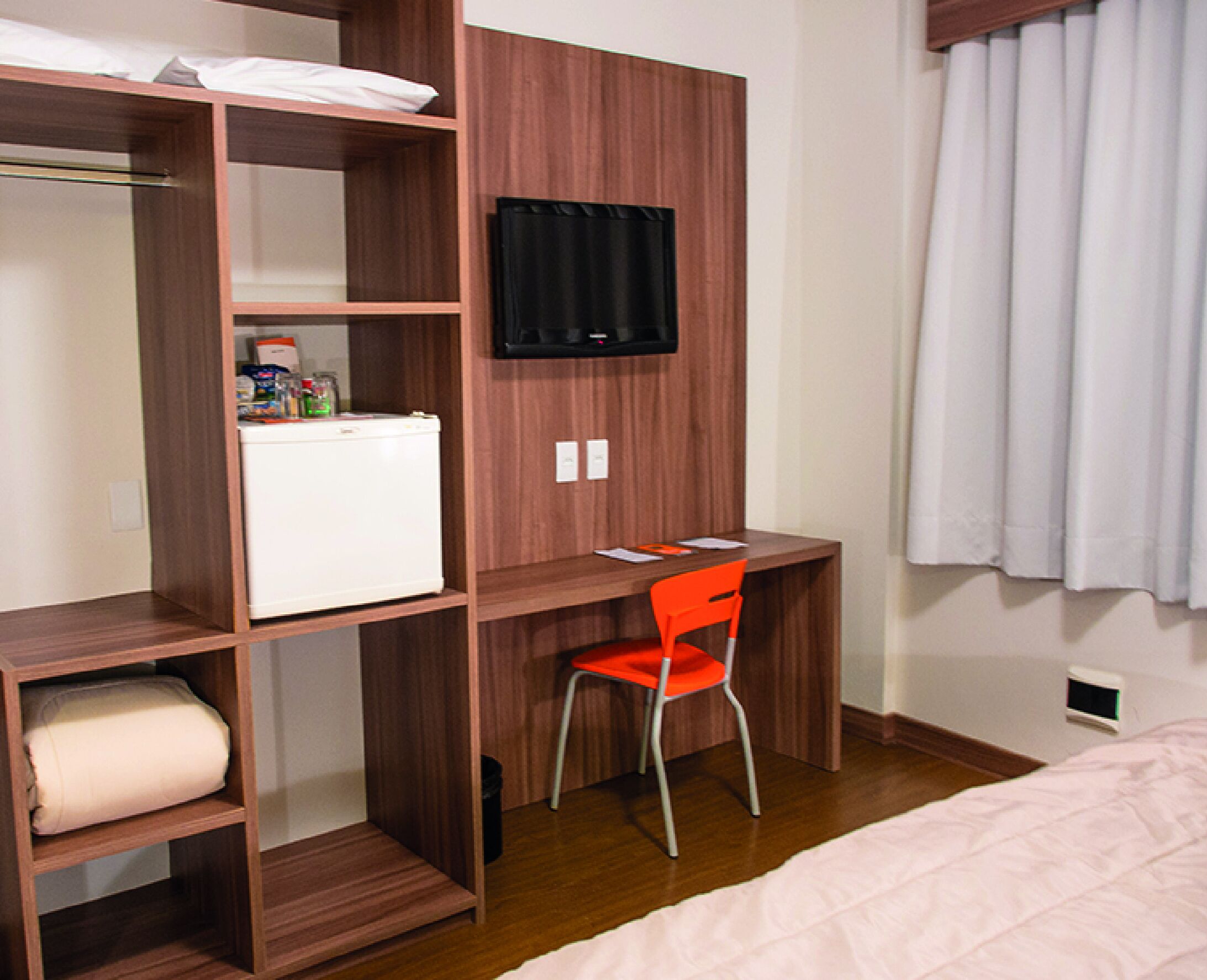 Foto - Hotel Continental Business - 200 metros do Complexo Hospitalar Santa Casa