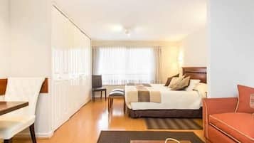1 bedroom, in-room safe, individually decorated, individually furnished