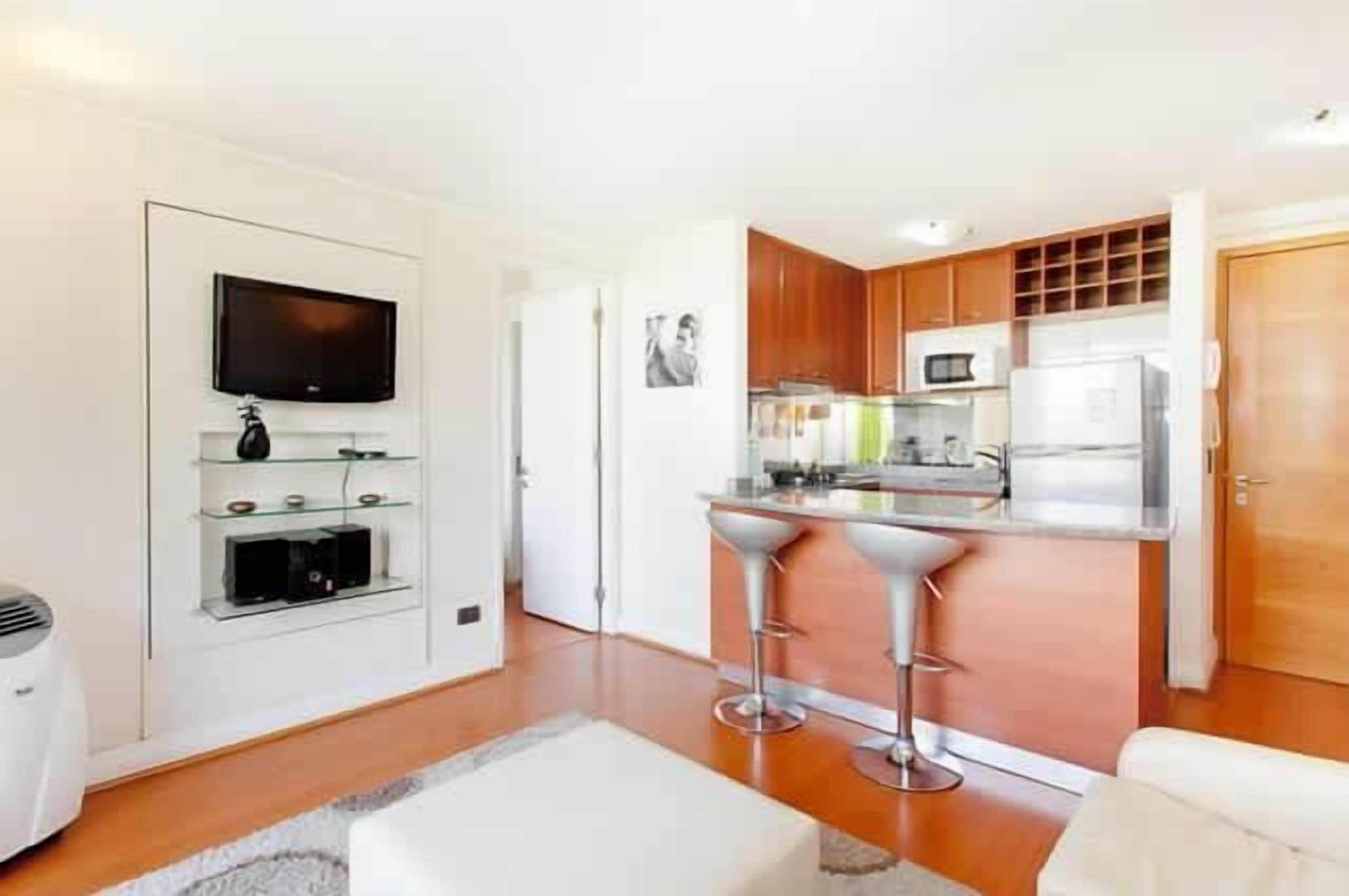 In-room safe, individually decorated, individually furnished, desk