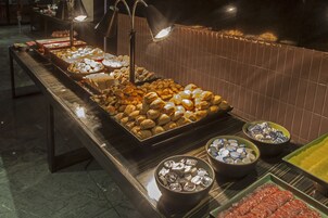 Petit déjeuner buffet