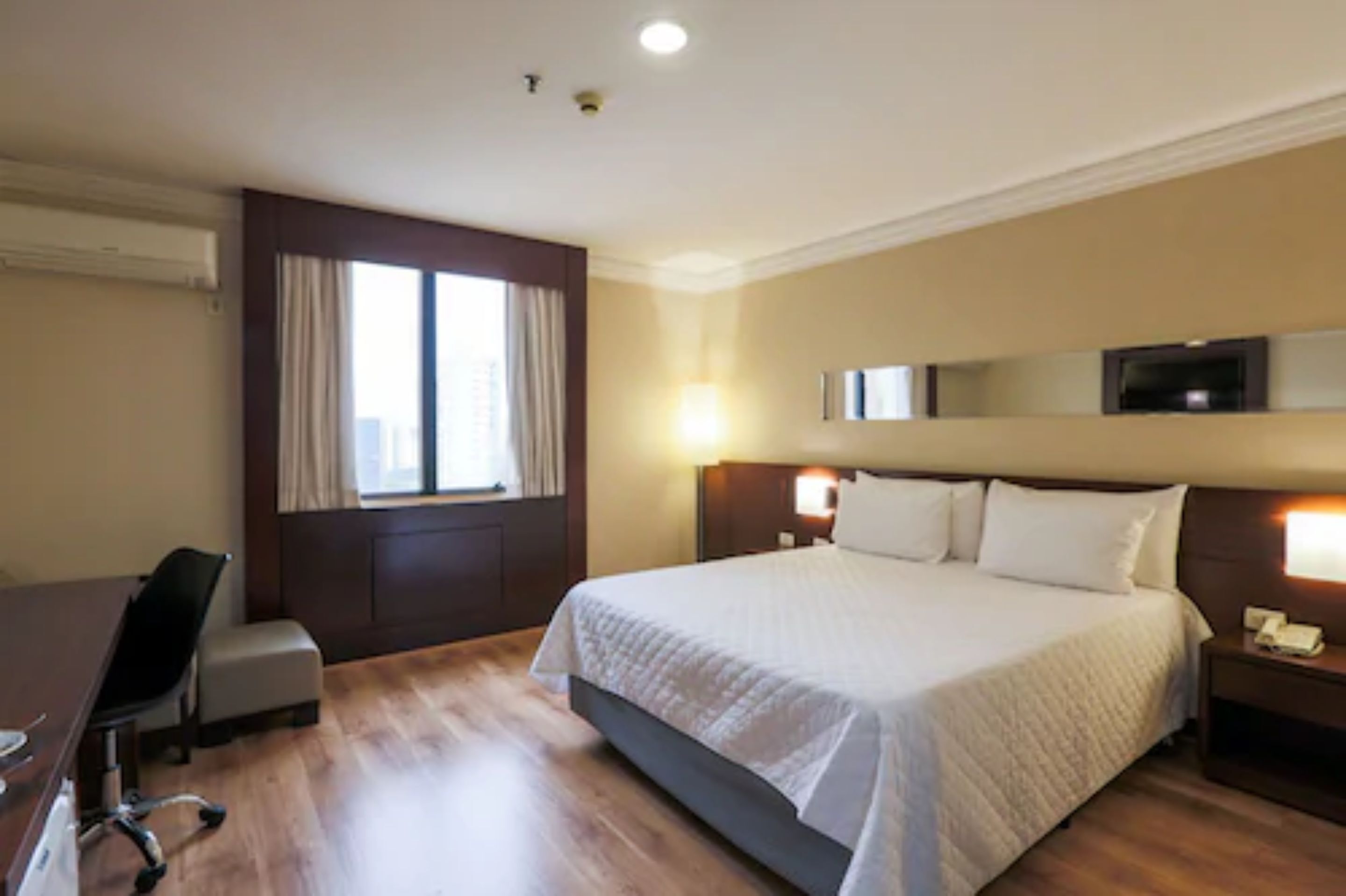 Minibar, in-room safe, desk, laptop workspace