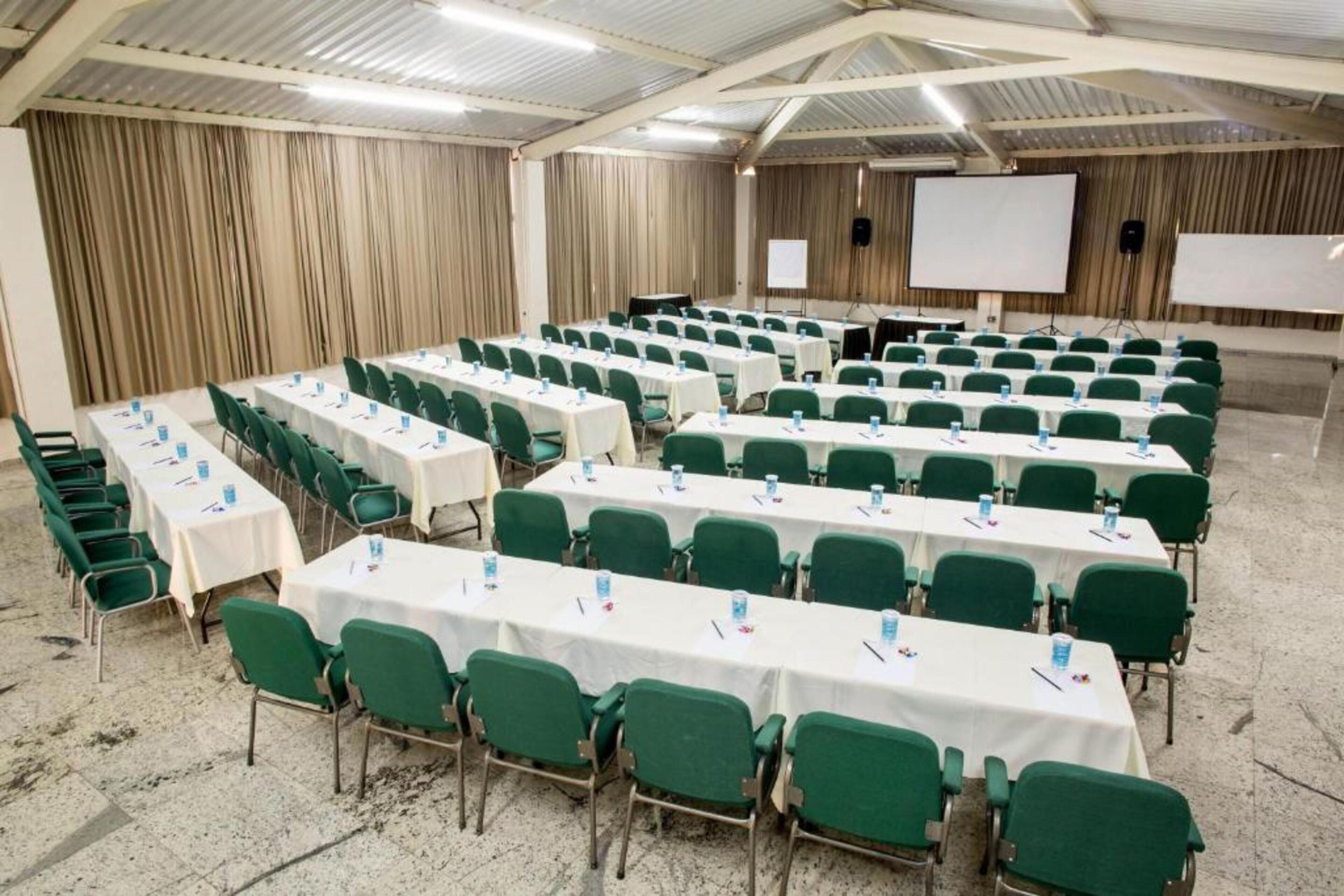 Photo - Hotel Golden Park Campinas Viracopos By Nacional Inn