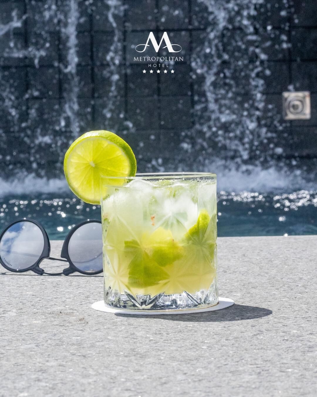 rooftop bar, poolside views