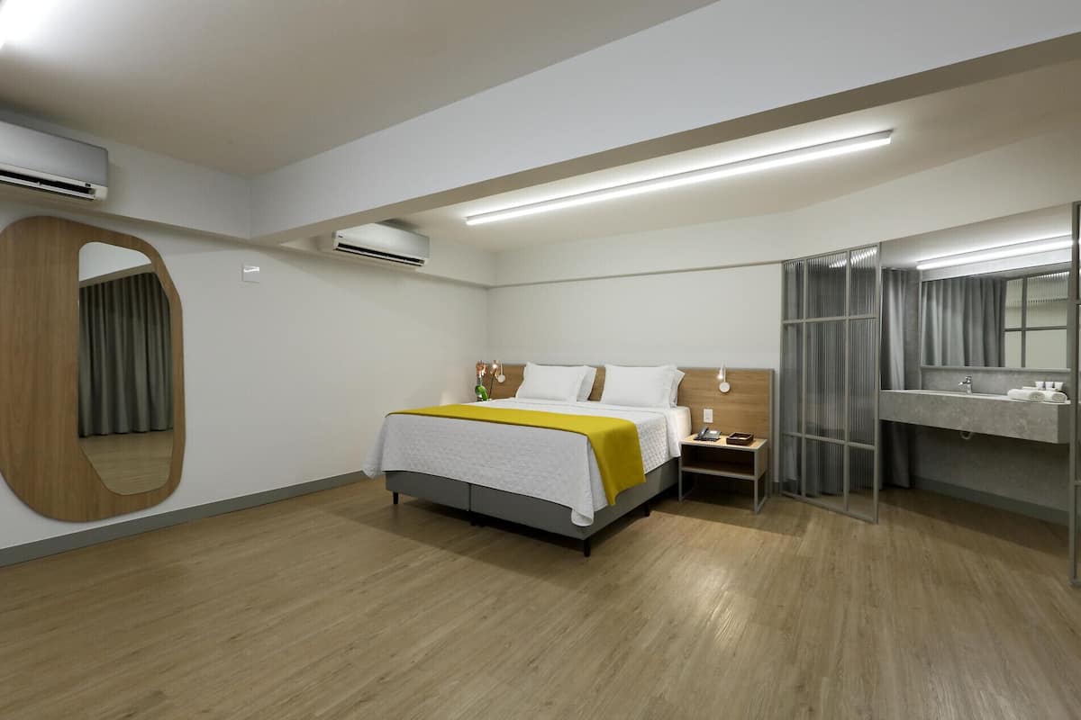 1 chambre, minibar, coffres-forts dans les chambres, rideaux occultants
