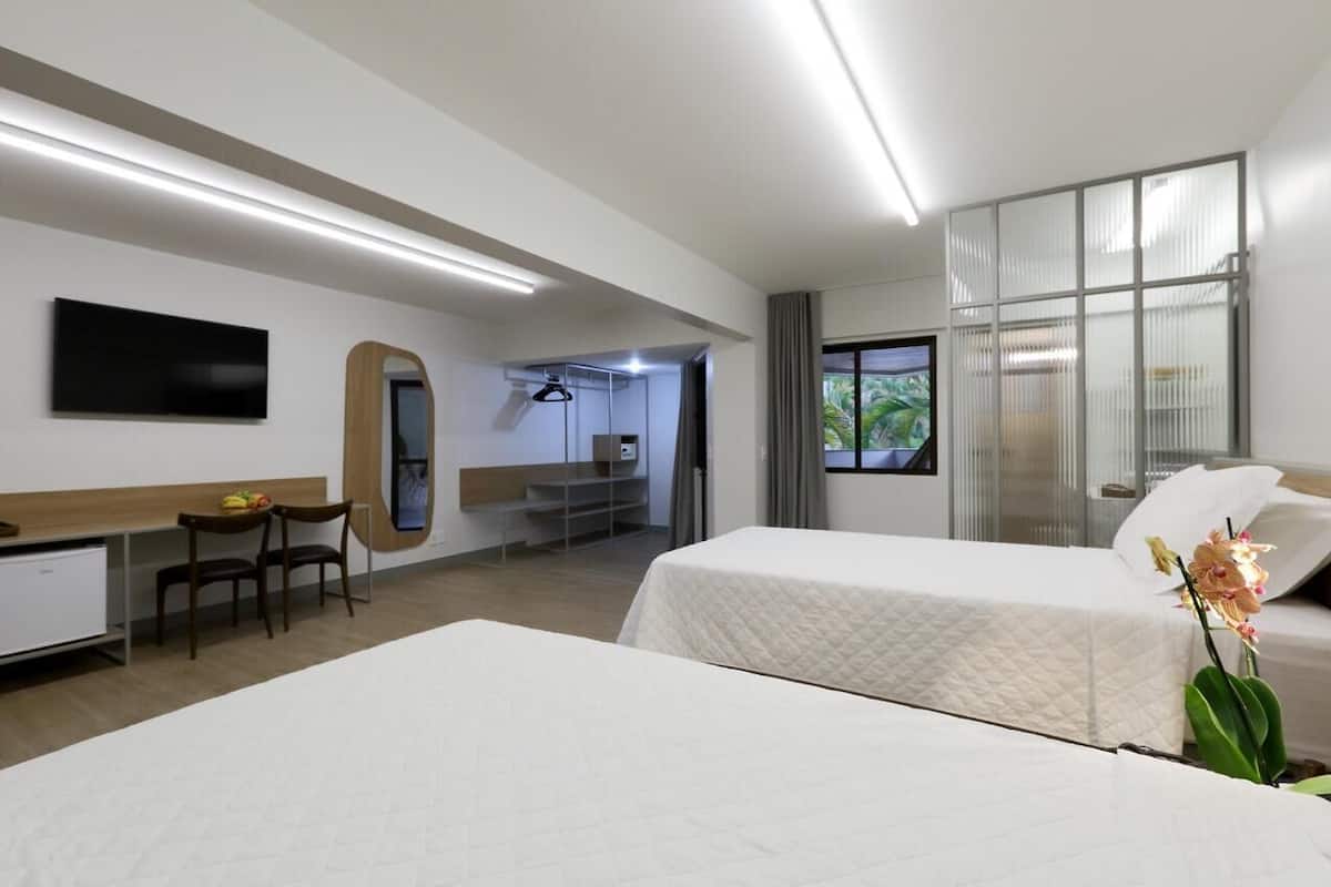 1 chambre, minibar, coffres-forts dans les chambres, rideaux occultants
