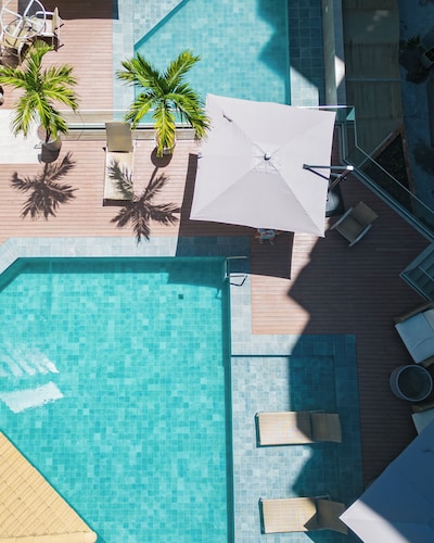 San Marino Suite Hotel