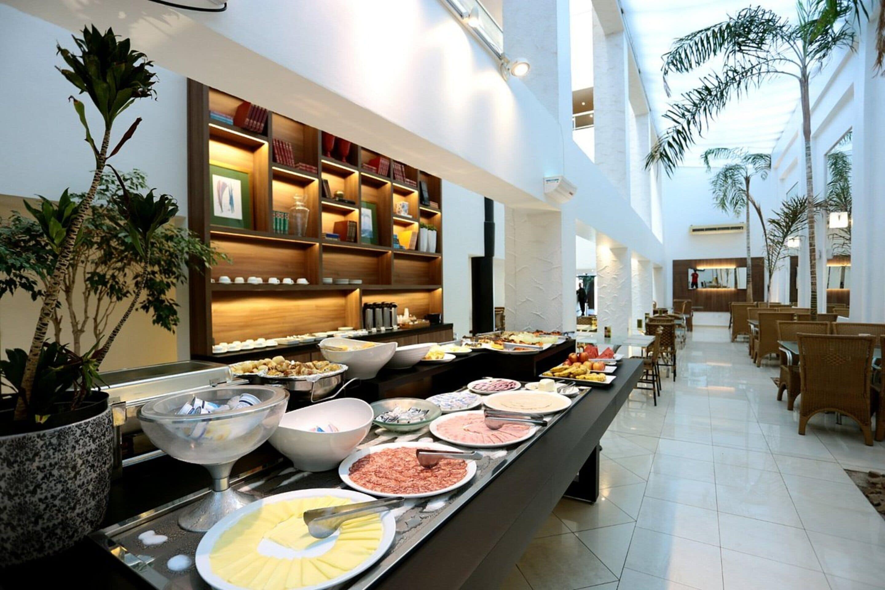 Desayuno buffet incluido todos los días 
