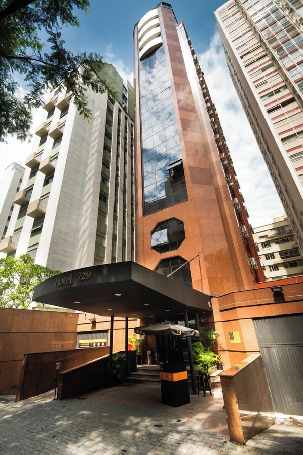 Front of property - Royal Collection Paulista (São Paulo)