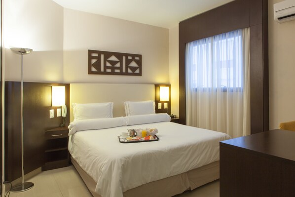 Minibar, in-room safe, desk, soundproofing