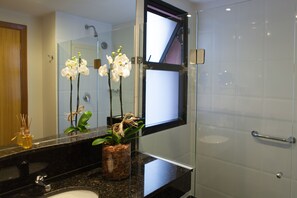 Hair dryer, towels