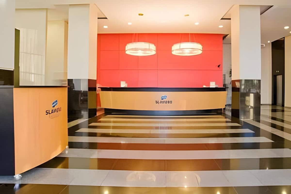 Hall