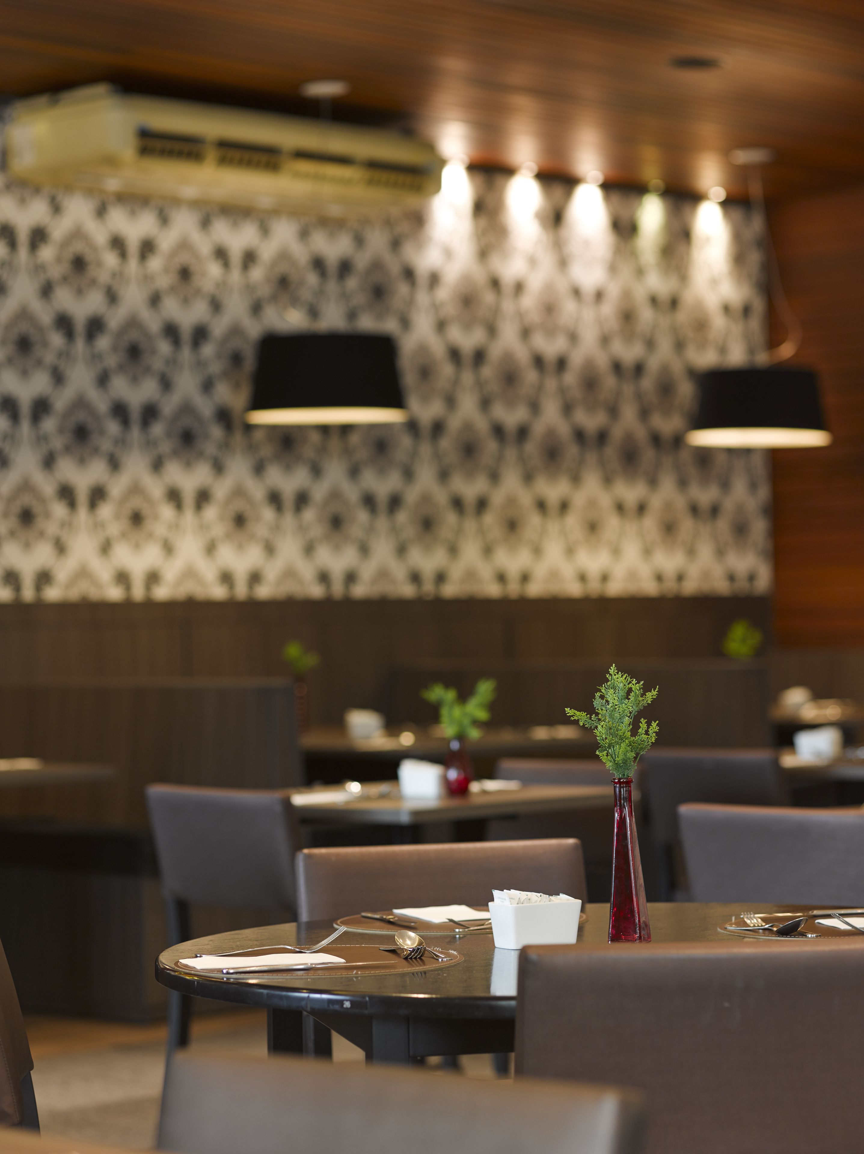 breakfast, lunch and dinner served