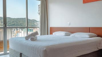 Standard Double Room | Minibar, blackout drapes, soundproofing, free WiFi