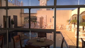 Desayuno buffet incluido todos los días