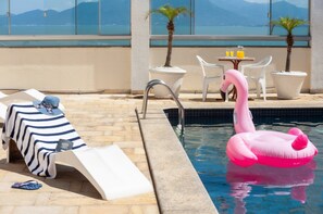 Piscina a l'aire lliure 