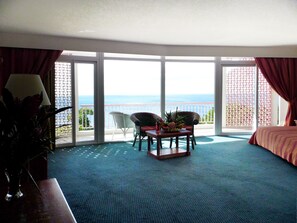 Premium bedding, in-room safe, desk, laptop workspace - Hotel La Bateliere (Schoelcher)