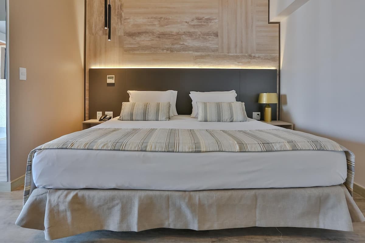 1 slaapkamer, een minibar, een kluis op de kamer