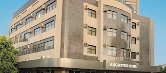 Plaza Inn Augustus - Downtown