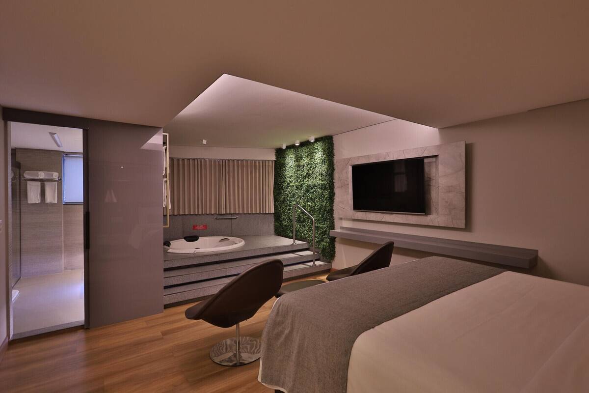 Minibar, in-room safe, desk, blackout drapes