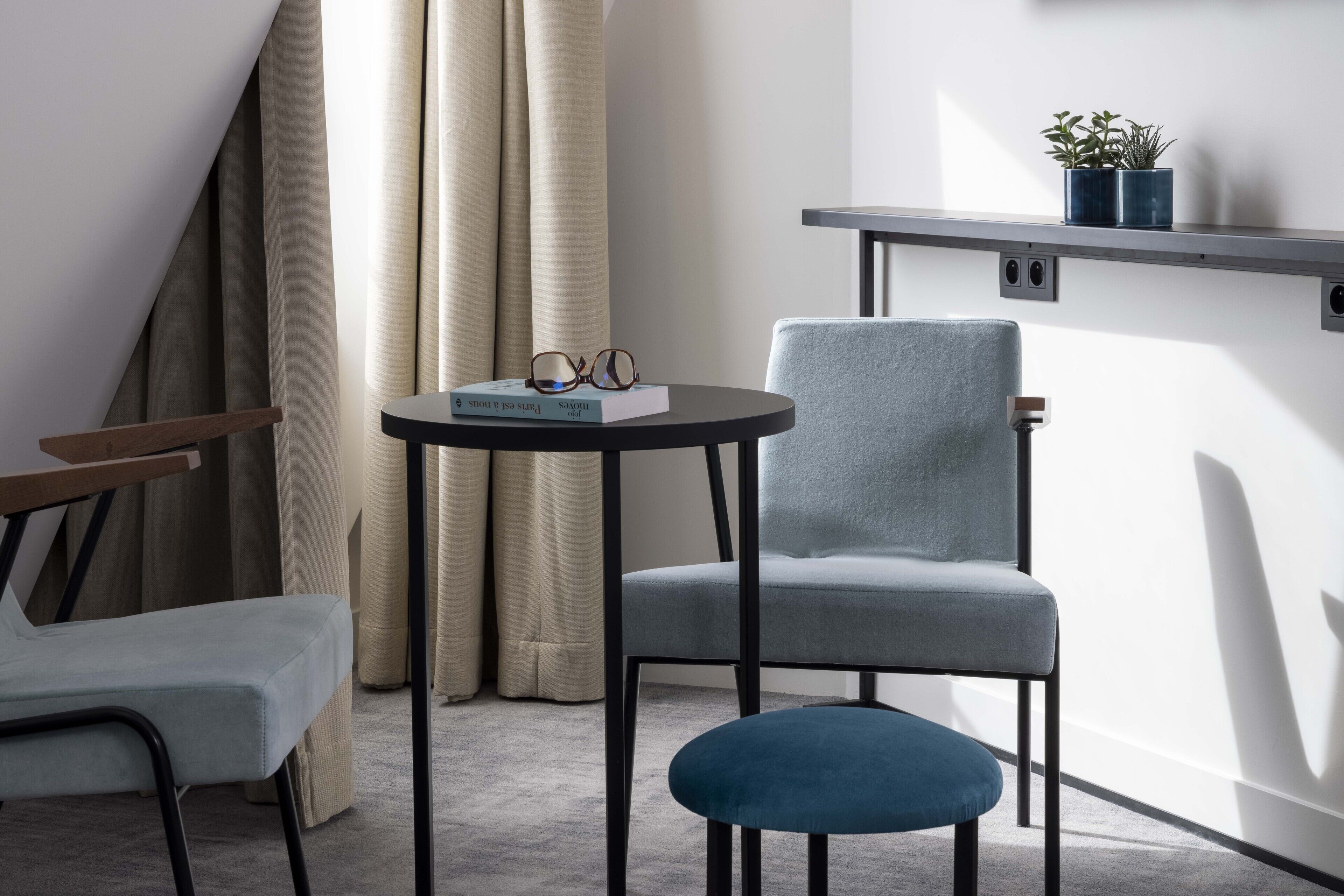 junior room (tour eiffel) | premium bedding, in-room safe, individually furnished, blackout curtains