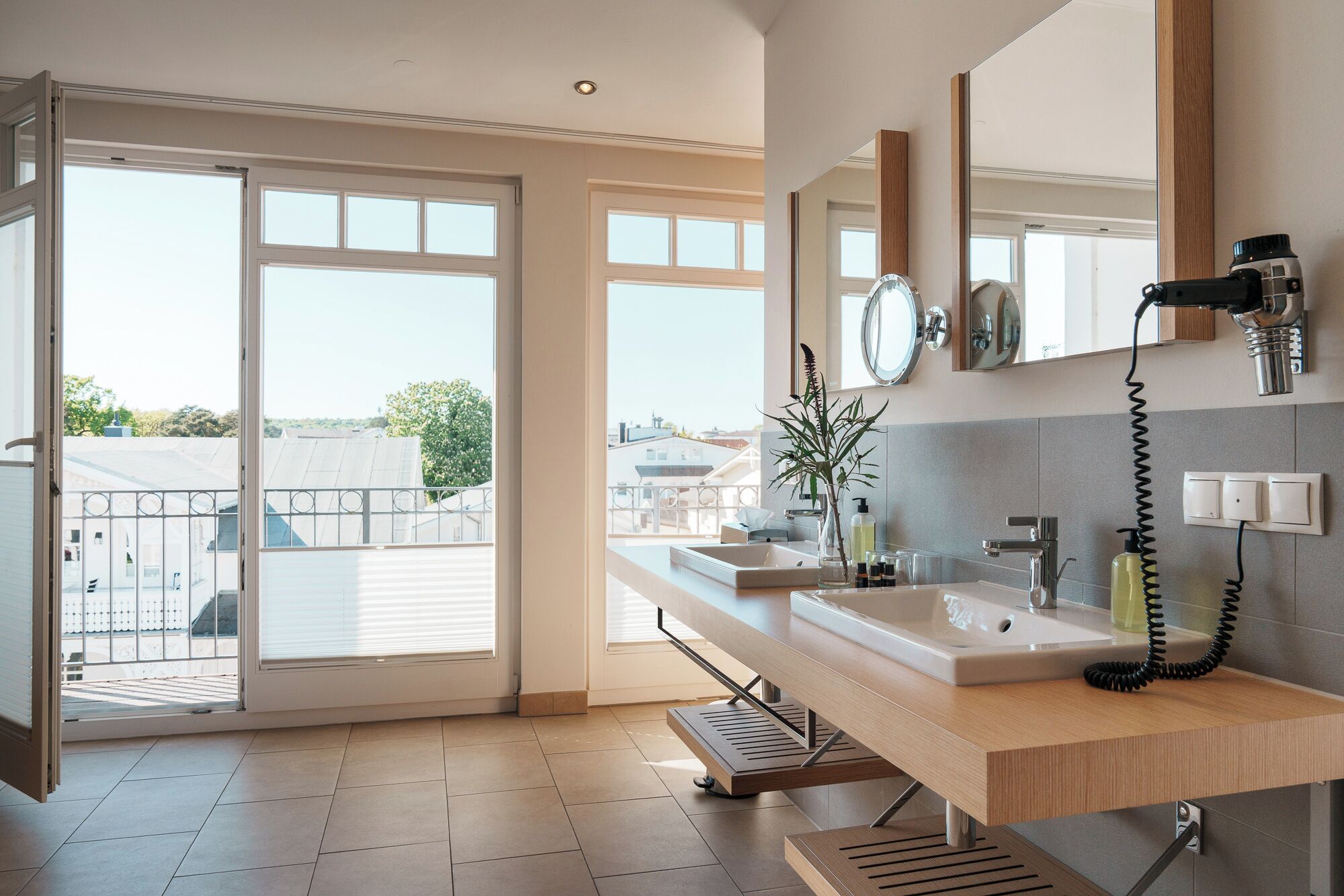 superior suite | bathroom | free toiletries, hair dryer, soap, shampoo