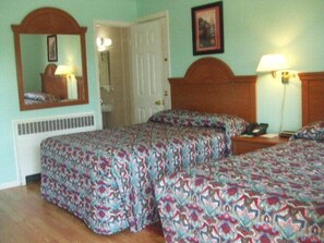 Standard Room, 2 Double Beds | Free WiFi, bed sheets, alarm clocks - Robin Hood Motel (Ballston Spa)