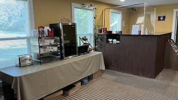 Colazione continentale inclusa, servita tutte le mattine