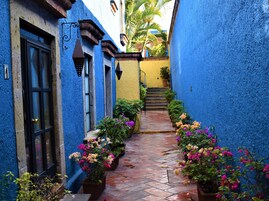 24-inch TV with cable channels, pay movies