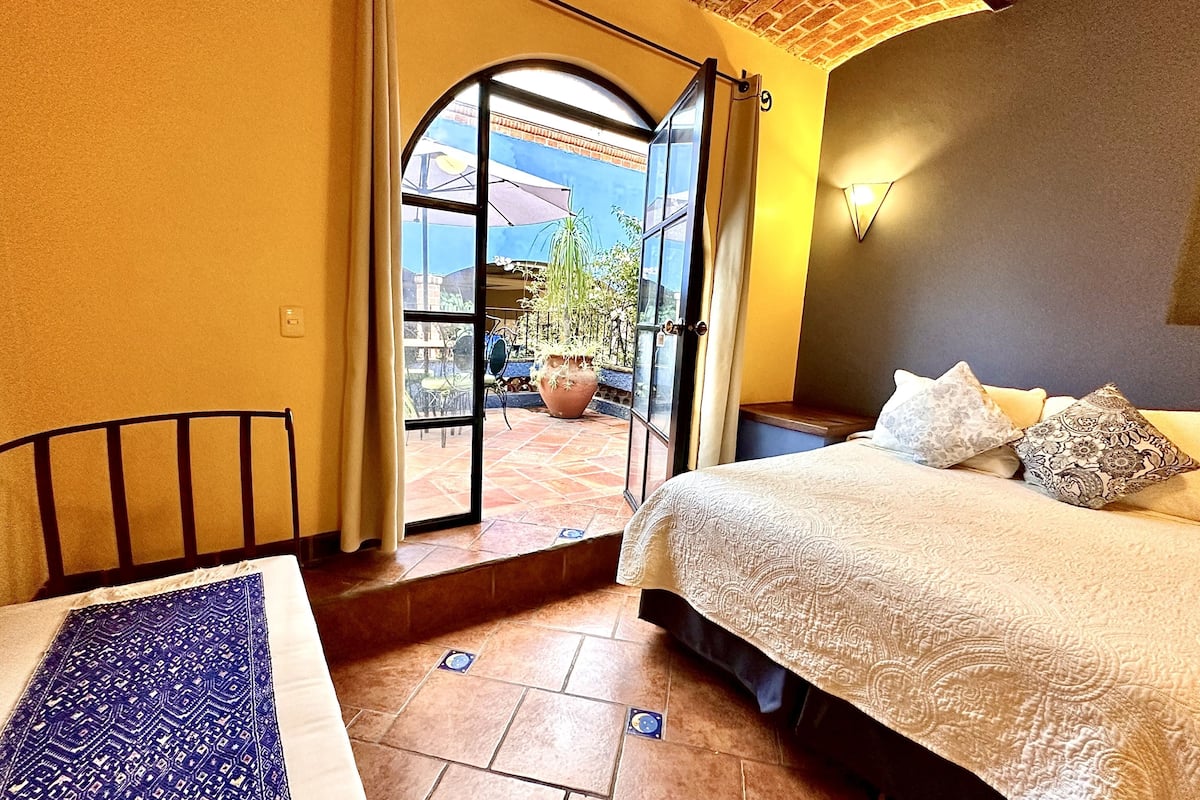 deluxe room | individually decorated, individually furnished, desk, blackout curtains