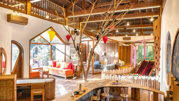 Children’s play area – indoor