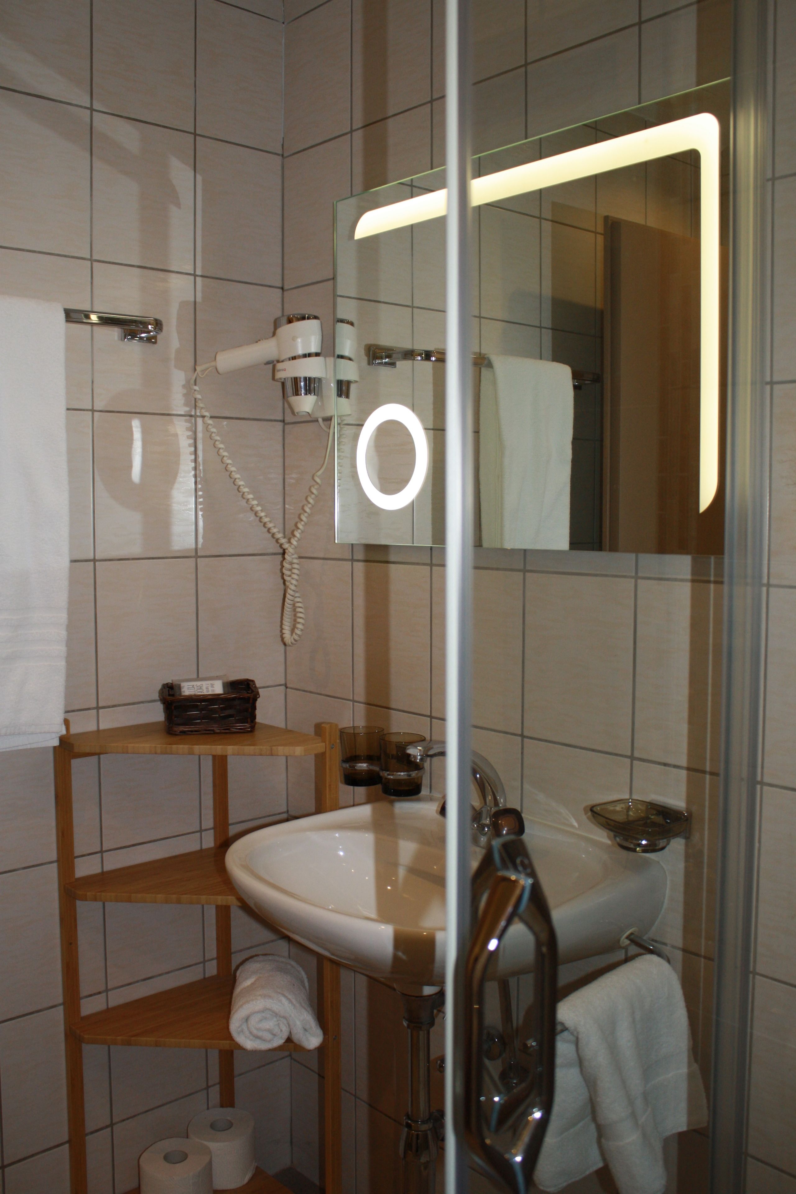 family room, 2 bedrooms | individually decorated, individually furnished, free cots/infant beds