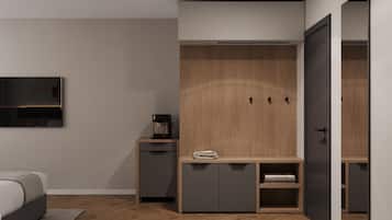 Classic Room, 1 King Bed | Minibar, desk, laptop workspace, blackout drapes