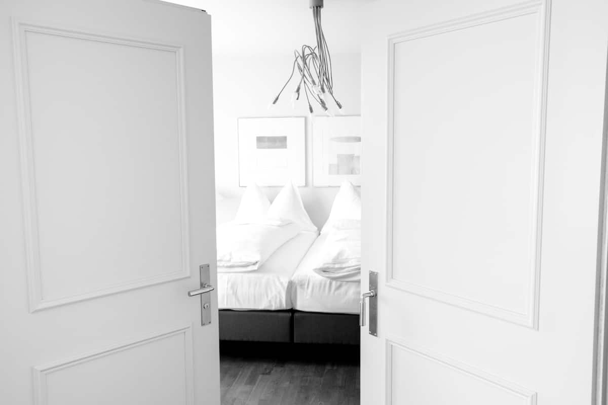 Blackout curtains, iron/ironing board, free WiFi, bed sheets