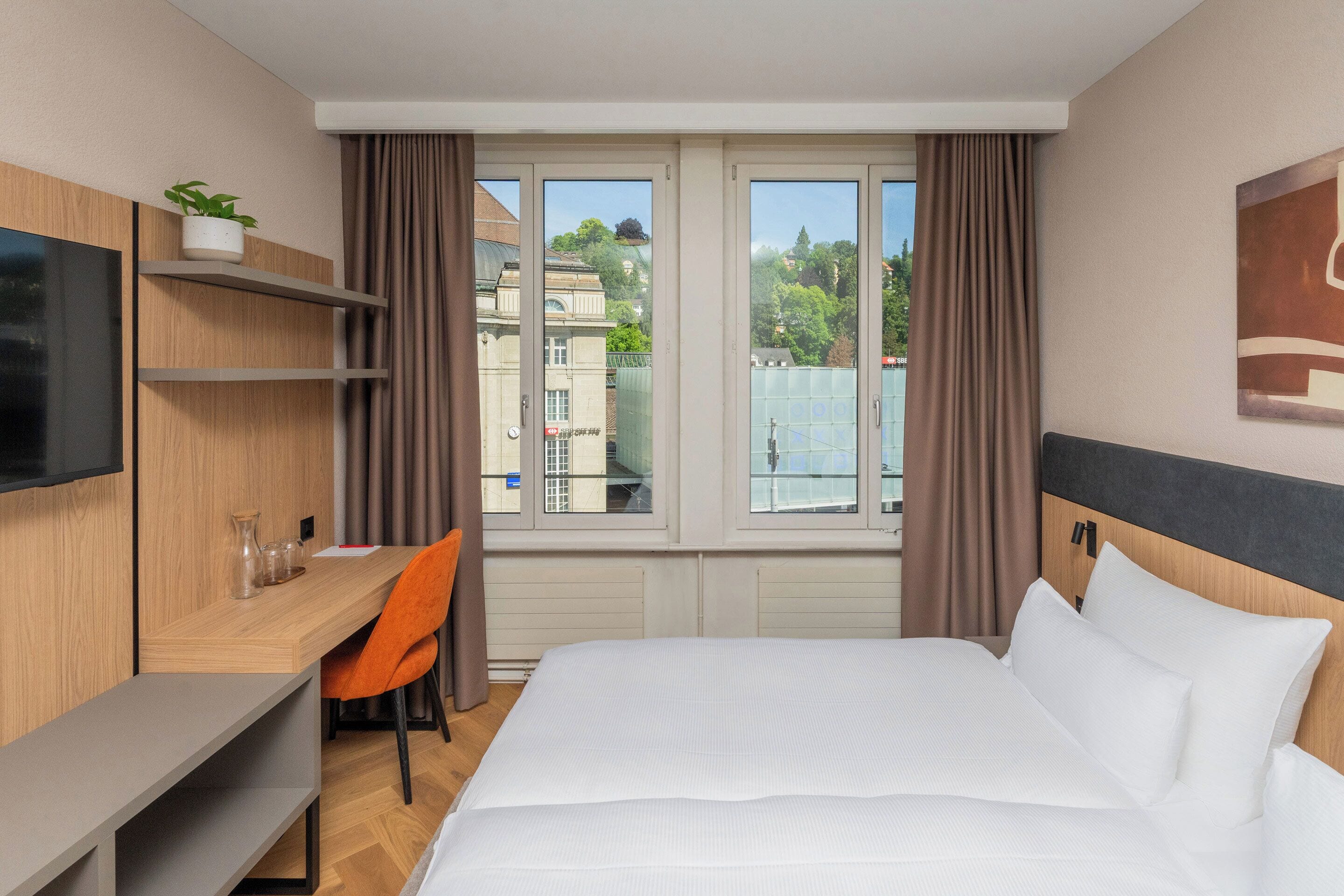 Classic Room, 1 King Bed | View from room