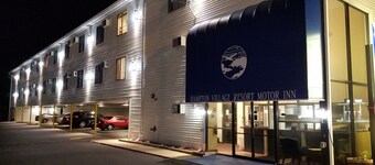 Hampton Village Inn