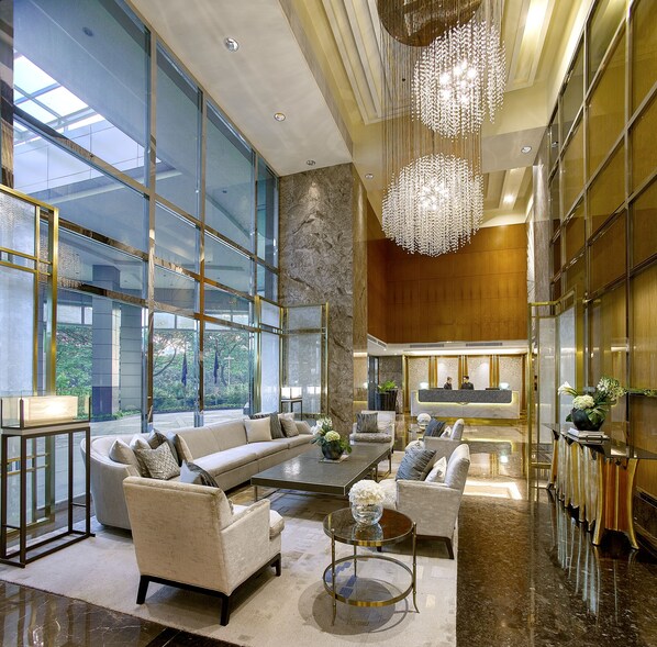 Lobby lounge - The Ritz-Carlton Jakarta, Pacific Place (Jakarta)