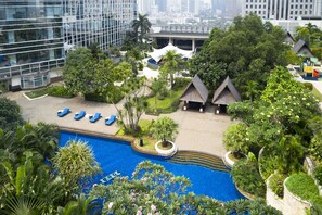 Garden - The Ritz-Carlton Jakarta, Pacific Place (Jakarta)