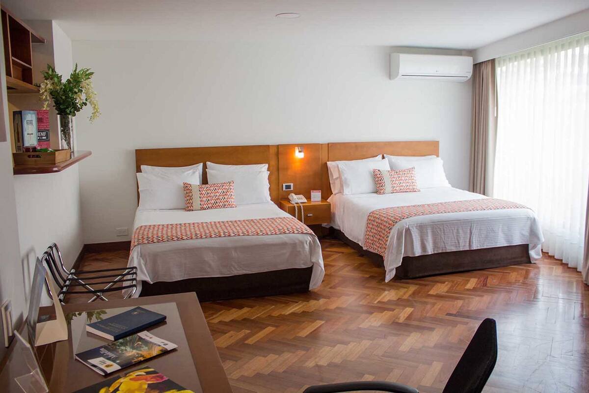 Premium bedding, down duvets, minibar, in-room safe