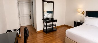 Hotel Le Manoir Bogota
