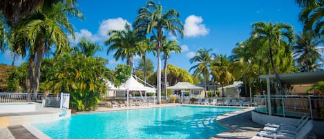 Piscine extérieure