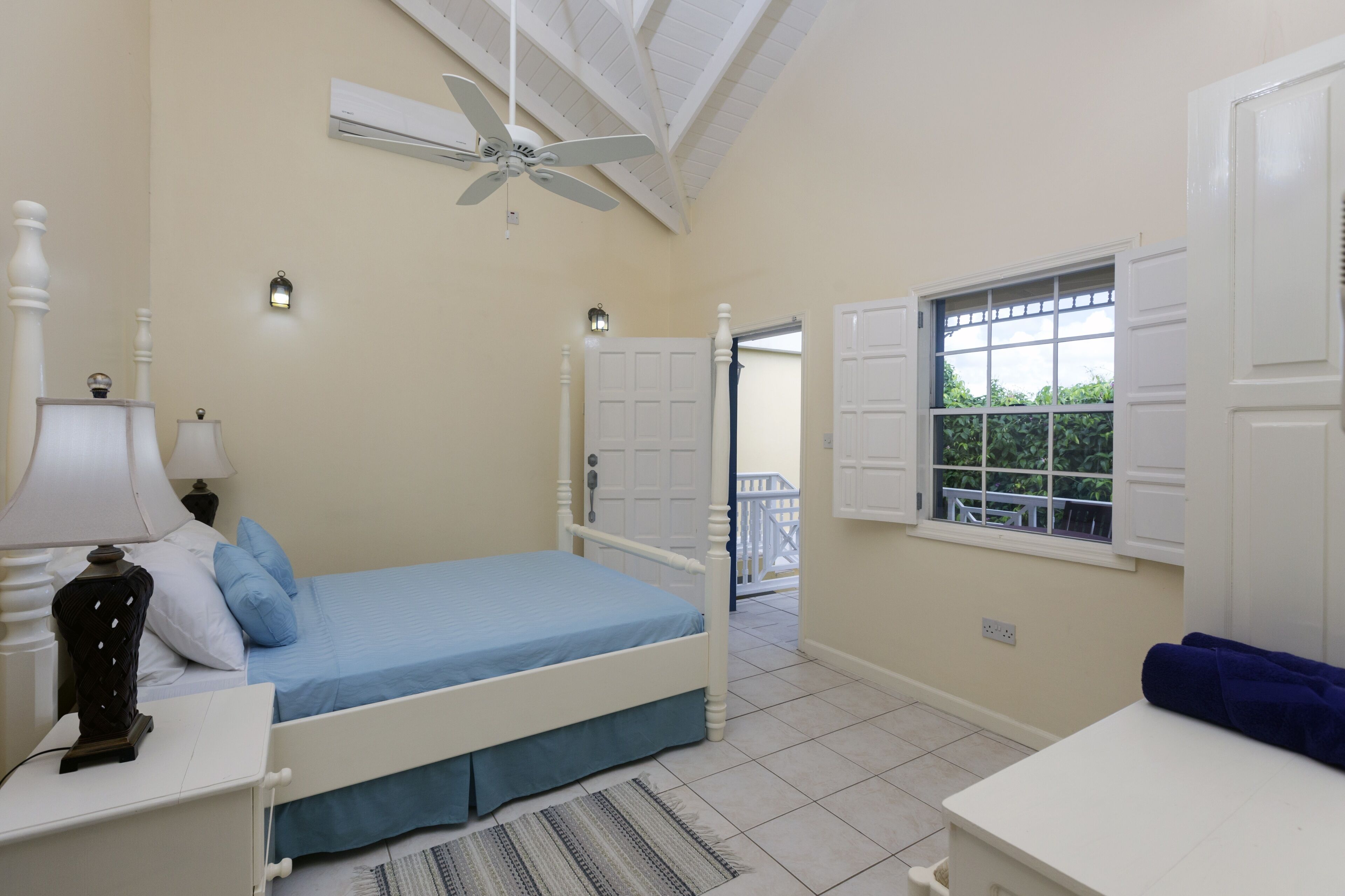 standard suite, 2 bedrooms, kitchen | in-room safe, desk, iron/ironing board, free cots/infant beds